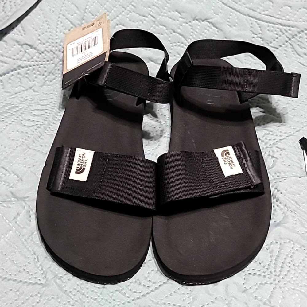 The North Face Skeena Sandals Size 14 Black NWT